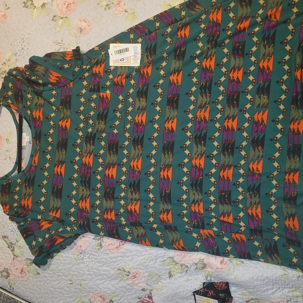 Lularoe Carly